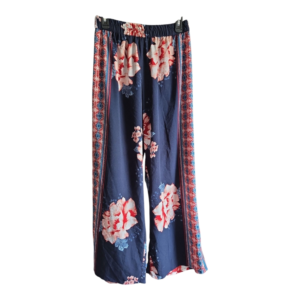 Feathers Blue and Red Cropped Pants with Ankle Length